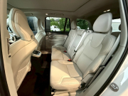 ボルボ XC90 中古車