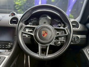 ポルシェ 718 ケイマン 中古車