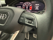 アウディ SQ5 中古車