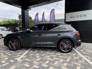 アウディ SQ5 中古車