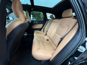 ボルボ XC60 中古車