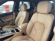 ポルシェ マカン 中古車