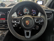 ポルシェ マカン 中古車