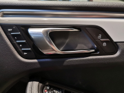 ポルシェ マカン 中古車