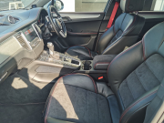 ポルシェ マカン 中古車