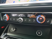 アウディ Q3 中古車