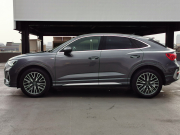 アウディ Q3 中古車