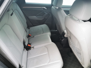 アウディ Q3 中古車