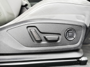 アウディ Q3 中古車