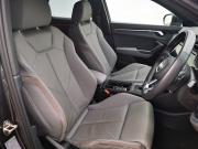 アウディ Q3 中古車