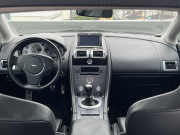 アストンマーティン V8 ヴァンテージ 中古車