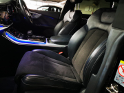 アウディ Q8 中古車