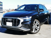 アウディ Q8 中古車