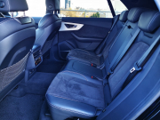 アウディ Q8 中古車