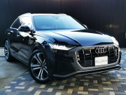 アウディ Q8 中古車