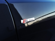 アウディ Q8 中古車