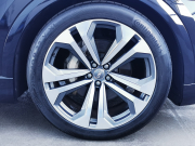 アウディ Q8 中古車