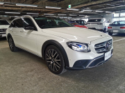 メルセデスベンツ Eクラス 中古車