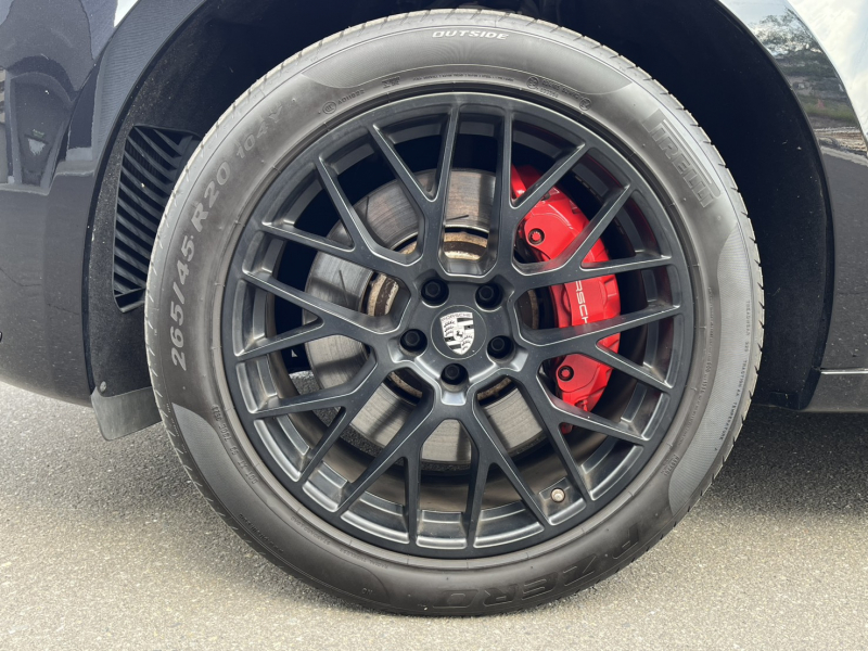 ポルシェ マカン 中古車