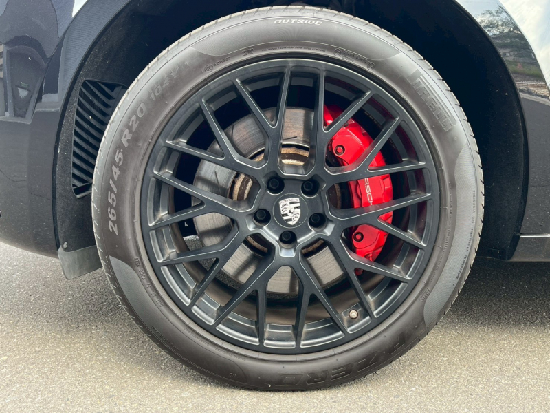 ポルシェ マカン 中古車
