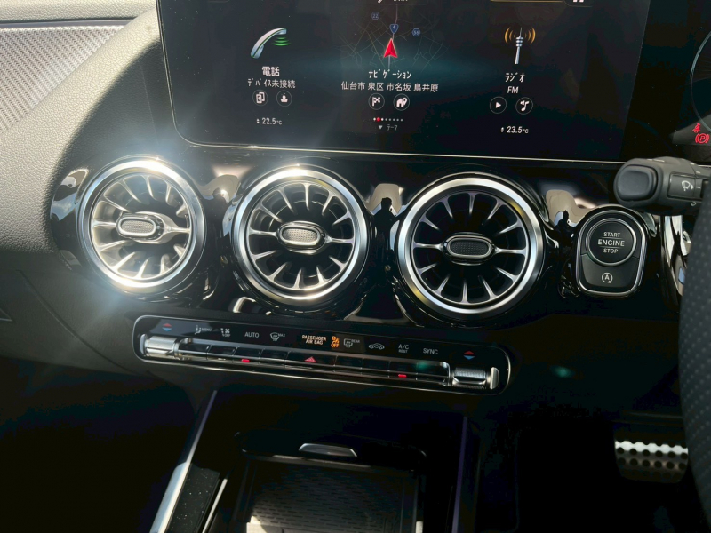 メルセデスベンツ GLA 中古車