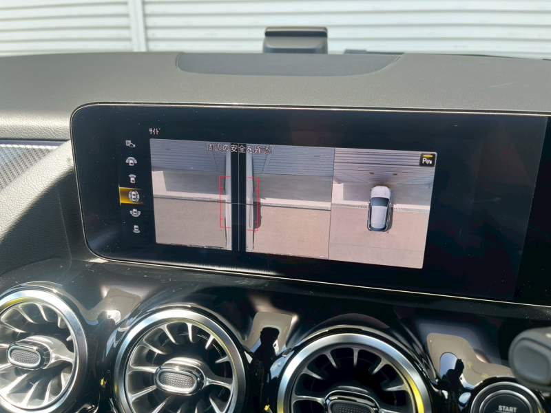 メルセデスベンツ GLA 中古車