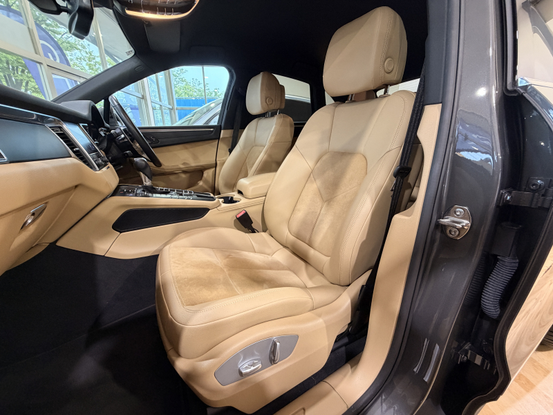 ポルシェ マカン 中古車
