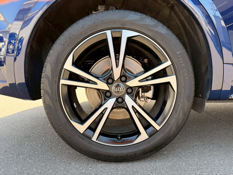アウディ Q5 中古車