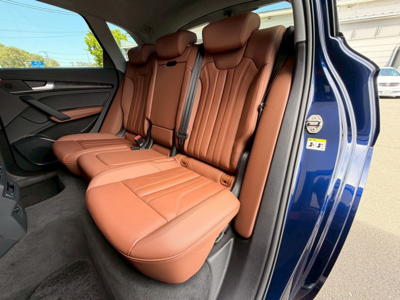 アウディ Q5 中古車
