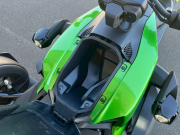 BRP can-nam 中古車