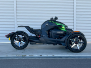 BRP can-nam 中古車