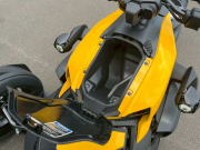 BRP can-nam 中古車