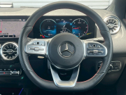 メルセデスベンツ GLA 中古車