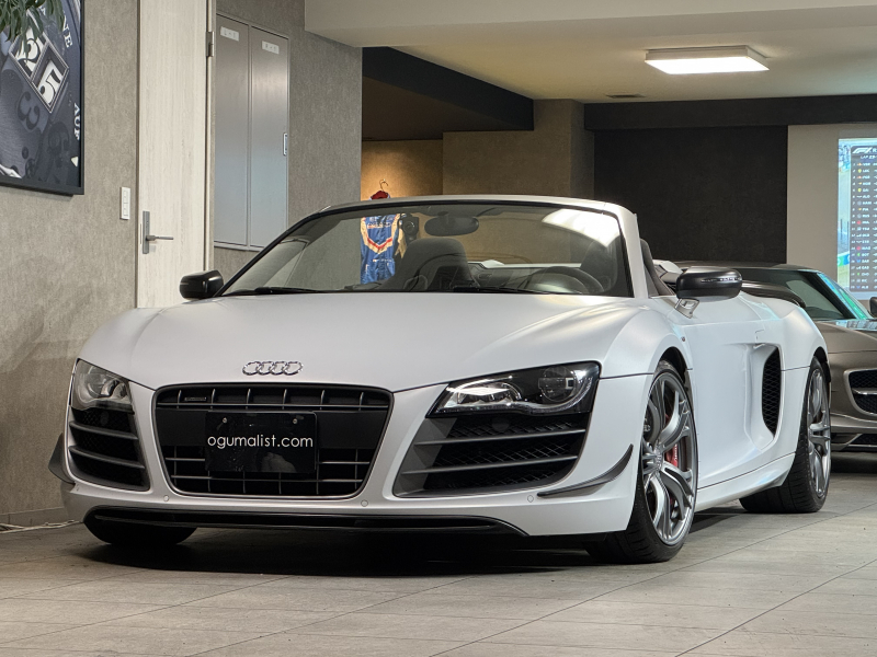 アウディ R8 R8 GT Spyder V10 世界限定車