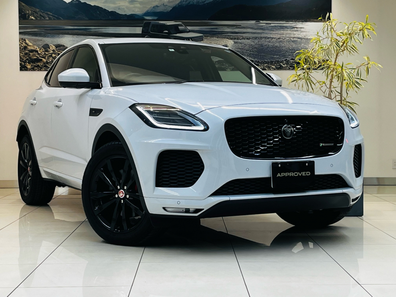 ジャガー E-PACE RダイナミックS2.0L P300 4WD ブラックパック ヒーター付本革電動シート パワーテールゲート マトリクスLEDヘッドライト レッドブレーキキャリパー 地上デジ アダプティブクルーズコントロール ラインドスポットアシスト インタラクティブドライバーディスプレイ