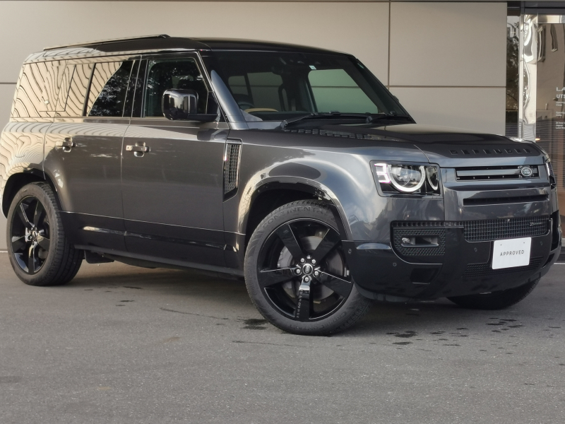 ランドローバー ディフェンダー 110X DynamicHSE D300 4WD 1オーナー 禁煙車 エアサス ガラスルーフ 茶革 メリディアン 22インチAW シ-トヒ-タ-ク-ラ- ヘッドアップディスプレイ 冷蔵庫 アンビエントライト ワイヤレス充電 アップルカープレイ アンドロイドオート シートメモリ