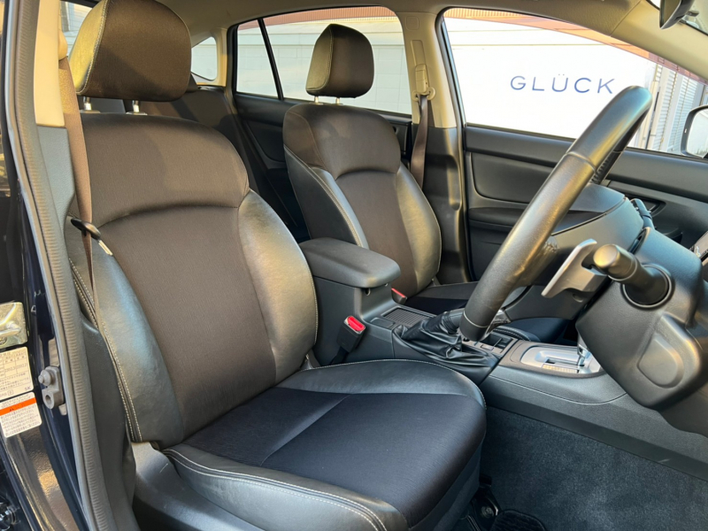 スバル インプレッサスポーツ 中古車