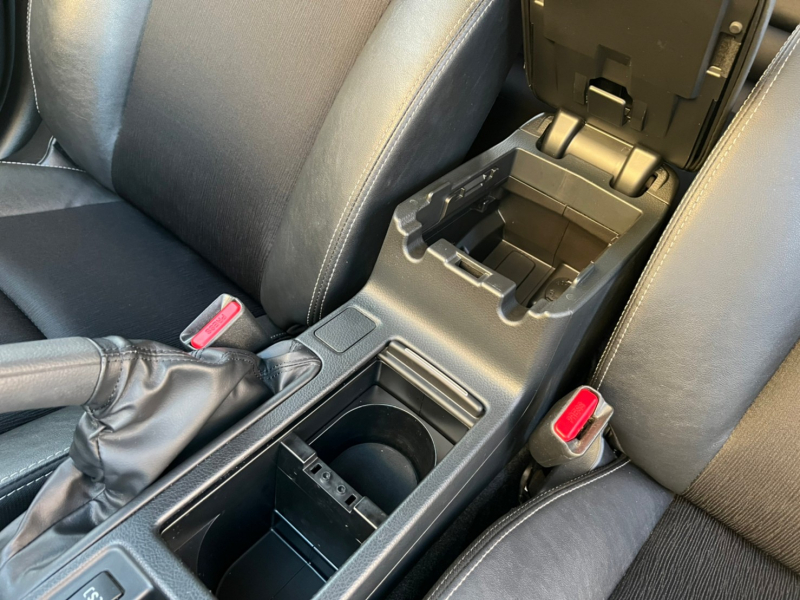 スバル インプレッサスポーツ 中古車