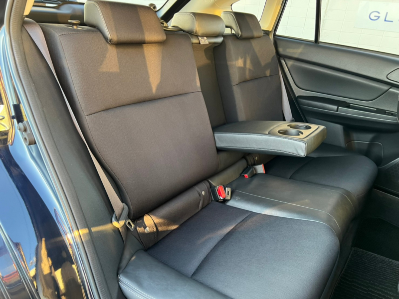 スバル インプレッサスポーツ 中古車