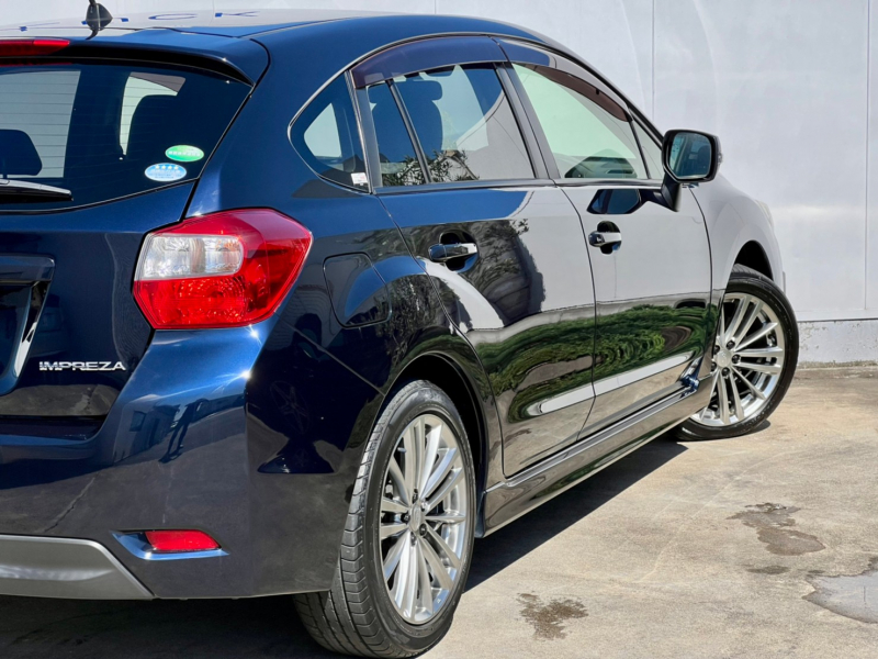 スバル インプレッサスポーツ 中古車