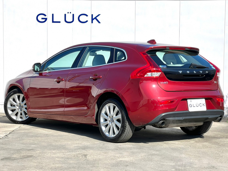 ボルボ V40 中古車