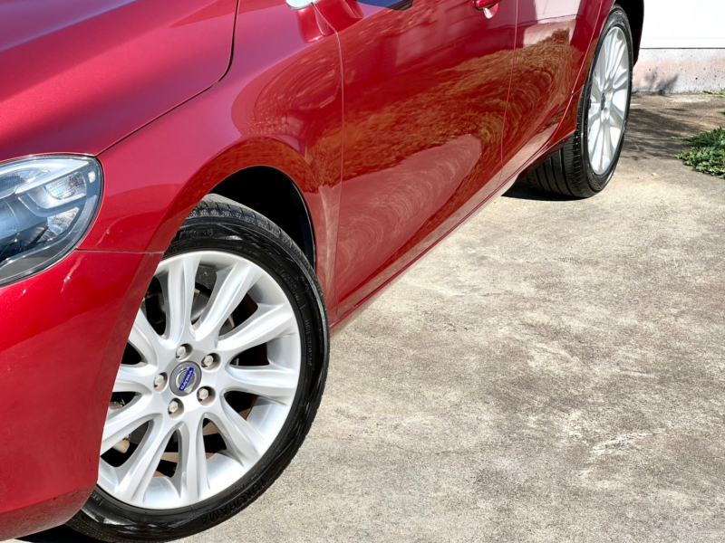 ボルボ V40 中古車