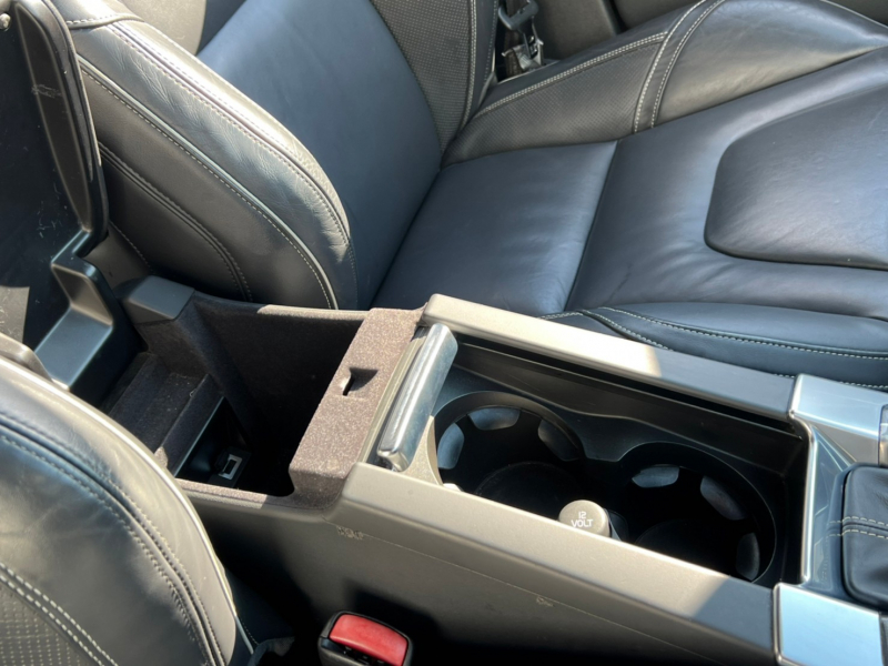 ボルボ XC60 中古車