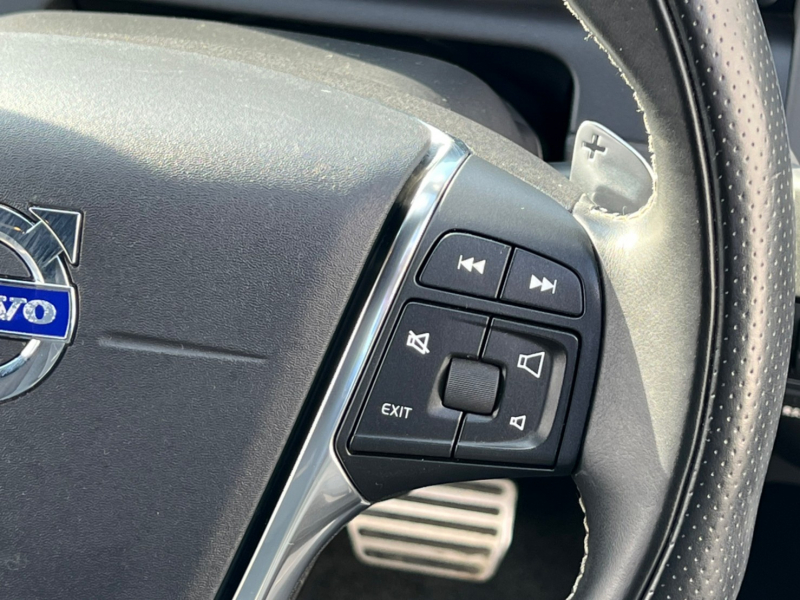 ボルボ XC60 中古車