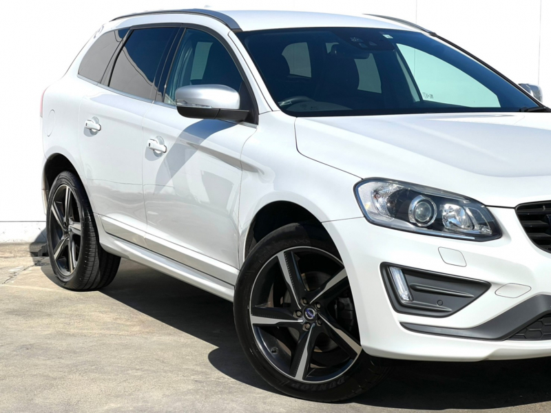 ボルボ XC60 中古車