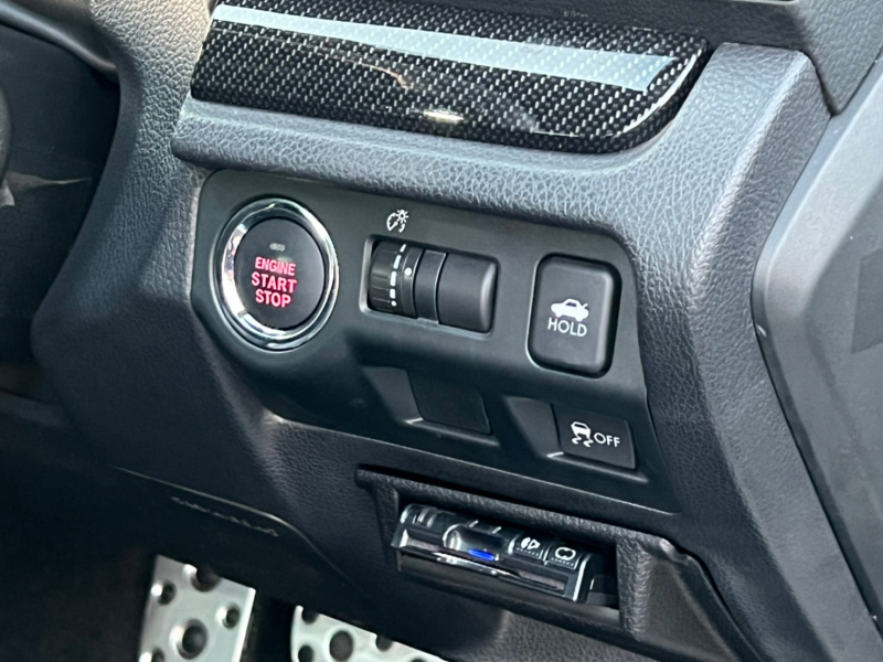 スバル WRX S4 中古車