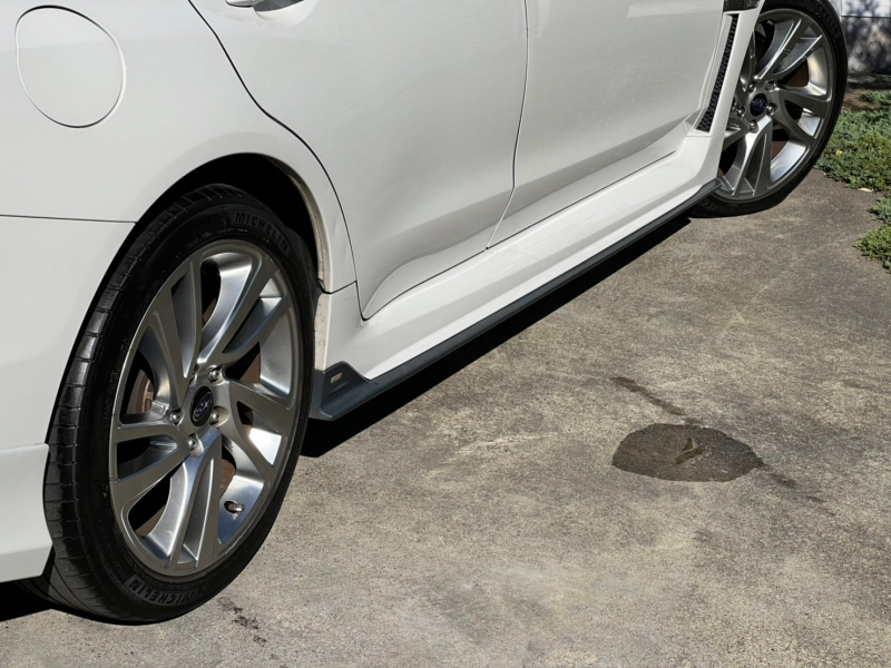 スバル WRX S4 中古車