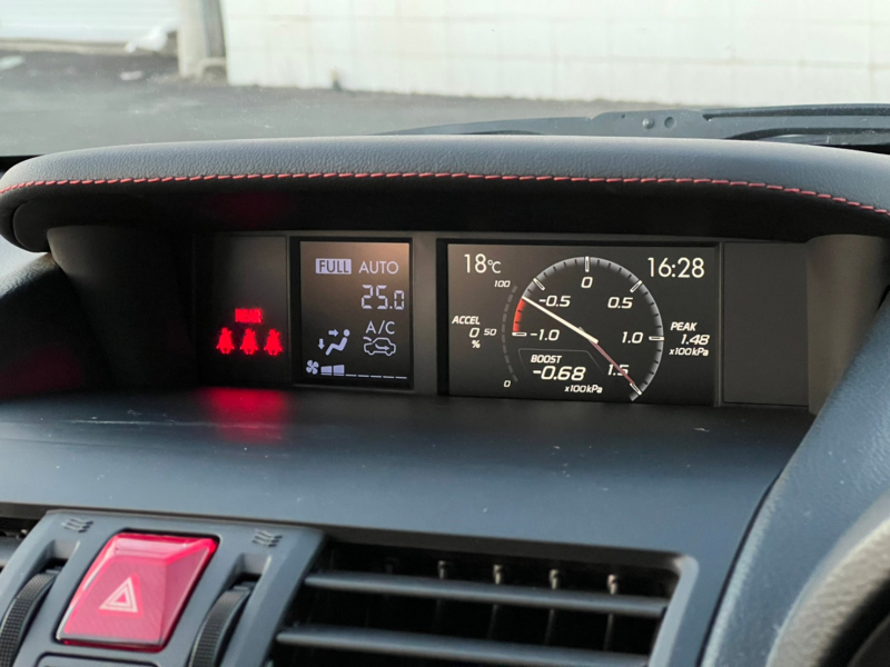 スバル WRX S4 中古車