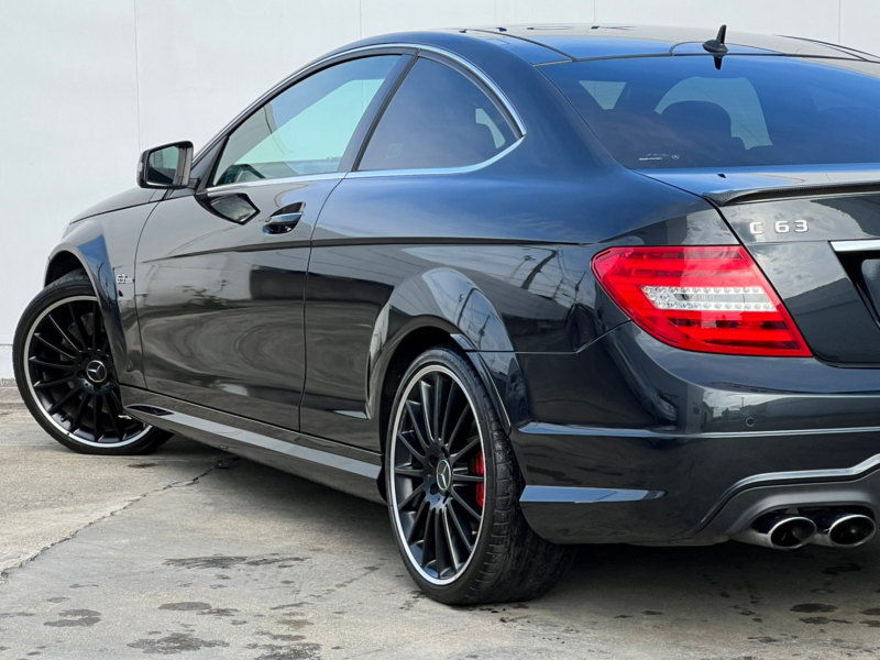 AMG Cクラス 中古車
