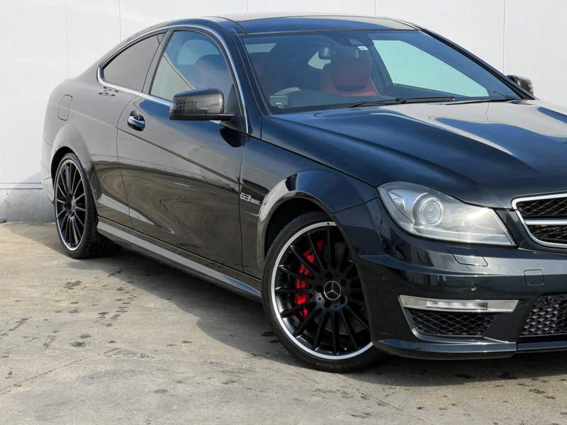 AMG Cクラス 中古車